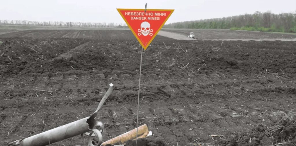 Протягом 2024 року в Україні розмінували близько 255 тис. гектарів землі – експерт Протягом 2024 року в Україні розмінували близько 255 тис. гектарів землі – експерт