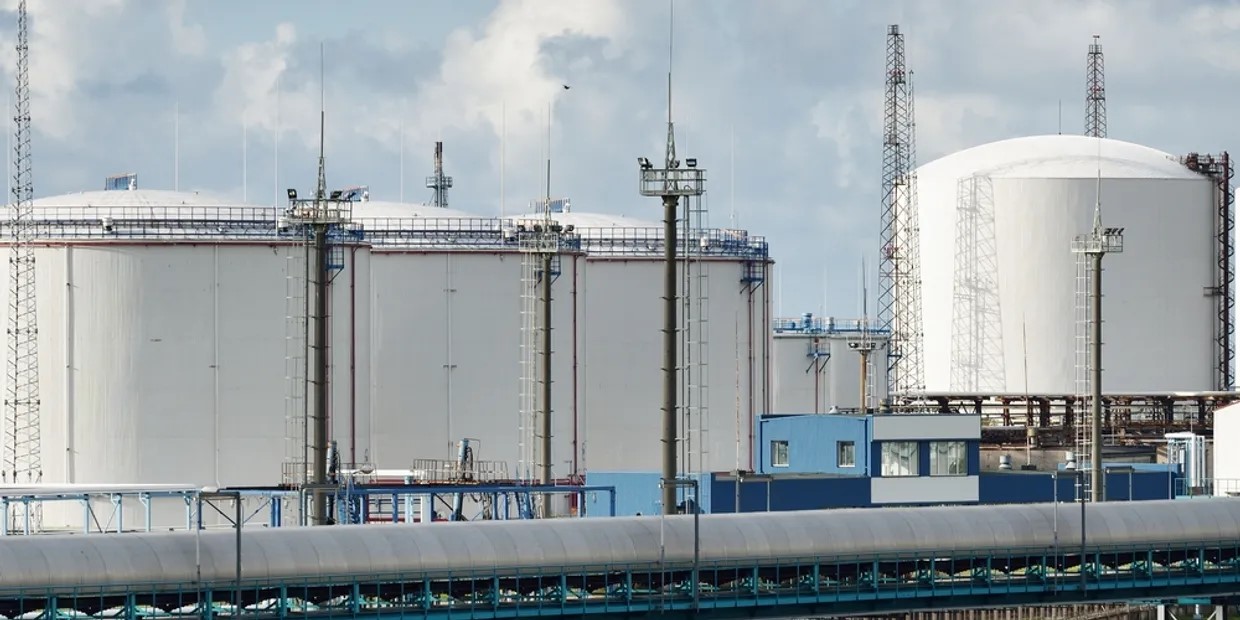 Сили оборони уразили нафтобазу у Ростовській області Росії – Генштаб (ВІДЕО) Сили оборони уразили нафтобазу у Ростовській області Росії – Генштаб (ВІДЕО)