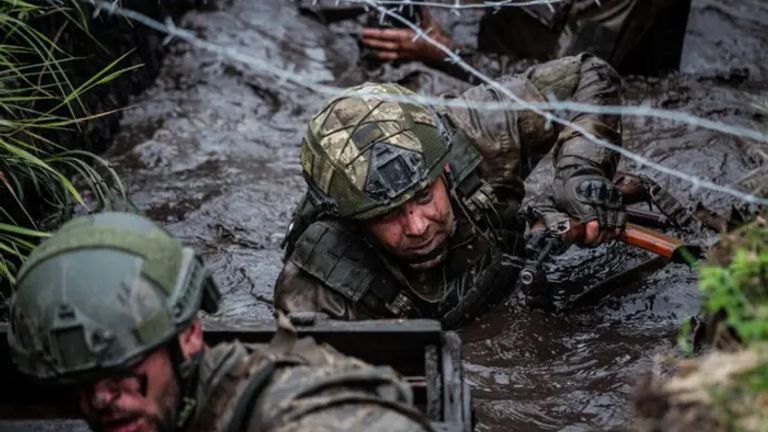 Військові проходитимуть курси з виживання за новим стандартом: деталі від Міноборони Військові проходитимуть курси з виживання за новим стандартом: деталі від Міноборони