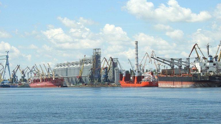 Українські порти збільшили вантажообіг на 57% за минулий рік