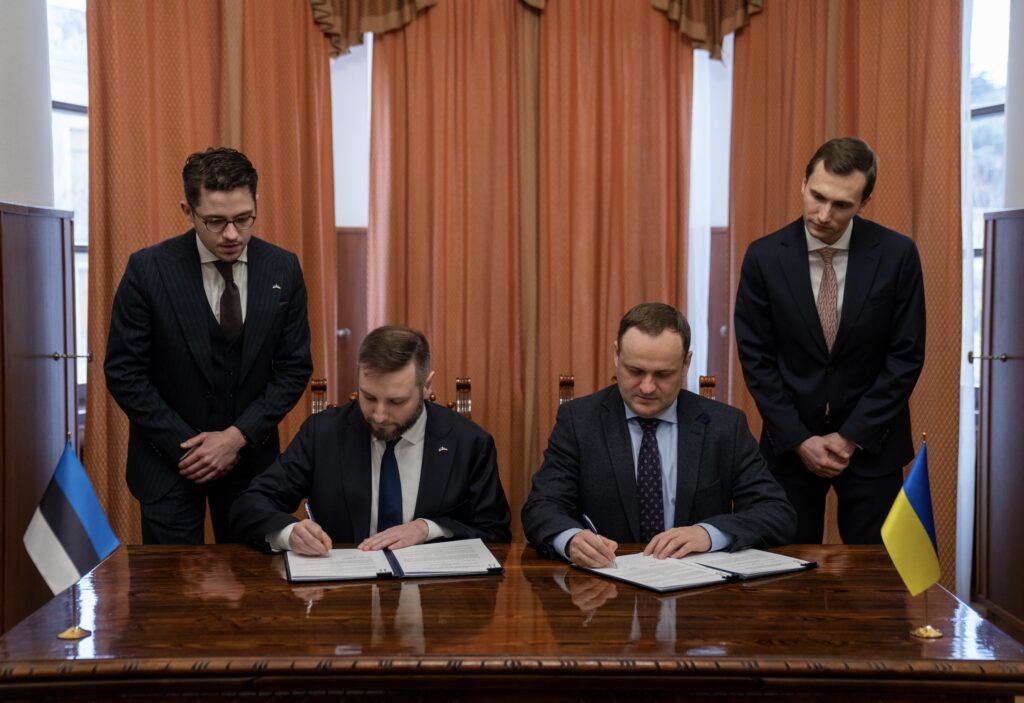 Украина и Эстония подписали Меморандум о взаимопонимании для углубления сотрудничества в транспортной сфере