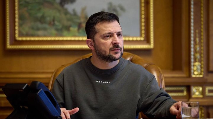 Володимир Зеленський провів телефонну розмову з Дональдом Трампом: переговори тривали близько години Володимир Зеленський провів телефонну розмову з Дональдом Трампом: переговори тривали близько години