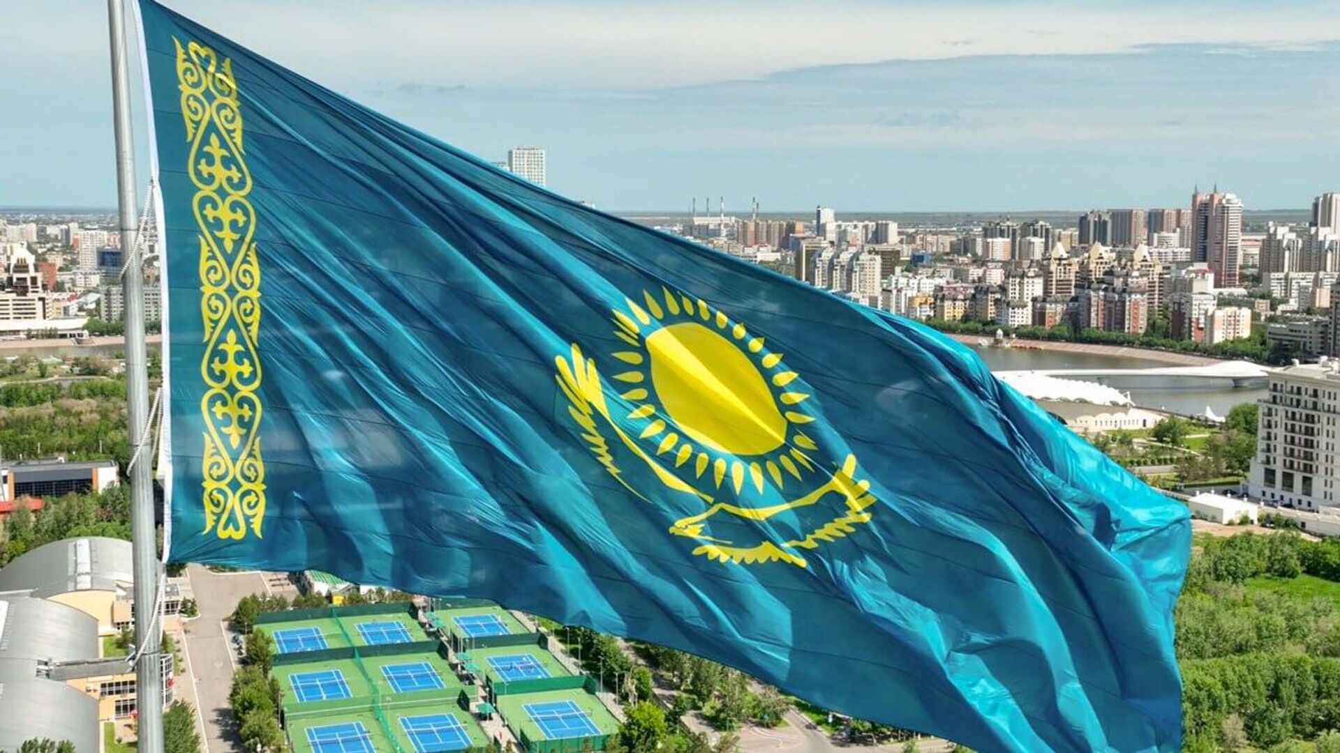 Bloomberg: Казахстан хоче переговорів з Україною після удару по нафтопроводу на Кубані Bloomberg: Казахстан хоче переговорів з Україною після удару по нафтопроводу на Кубані