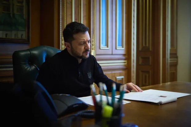 Зеленський підписав закон, яким дозволено відправляти ЗСУ в інші країни Зеленський підписав закон, яким дозволено відправляти ЗСУ в інші країни