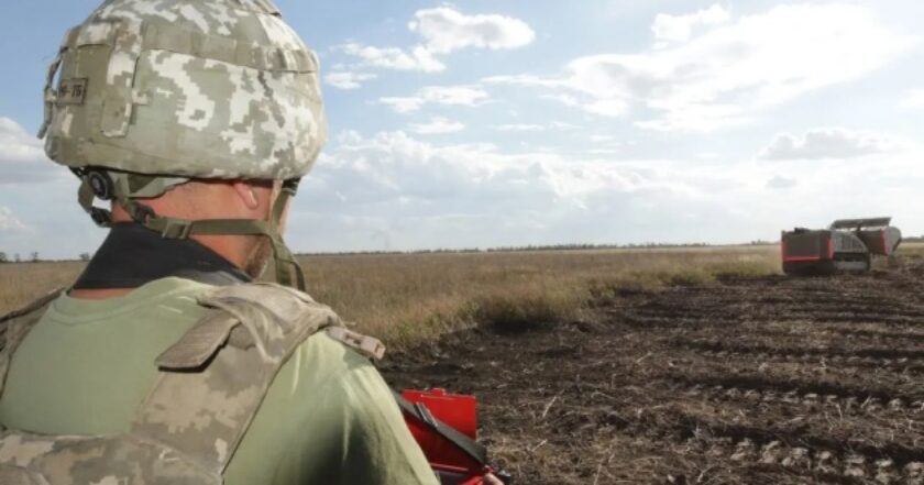 Протягом березня фахівці Міноборони розмінували майже 7 600 га деокупованих територій Протягом березня фахівці Міноборони розмінували майже 7 600 га деокупованих територій