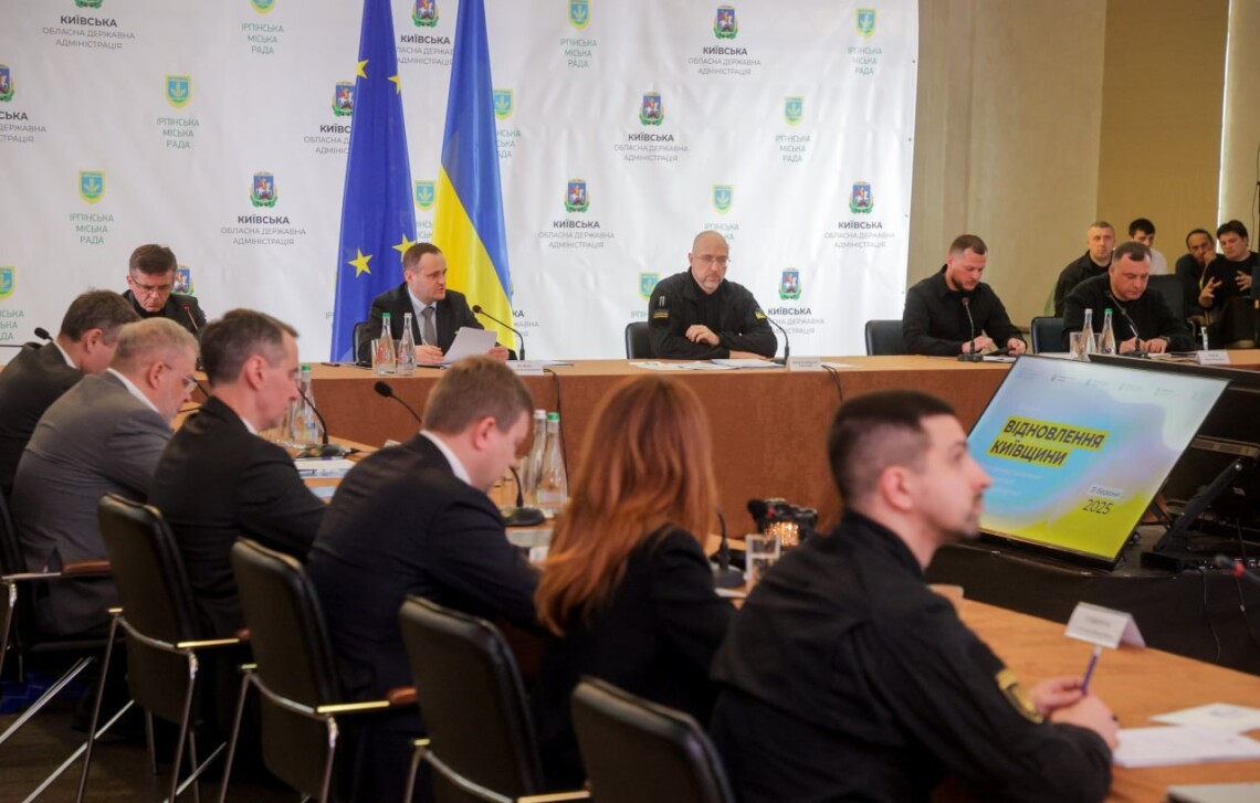 Кабмін виділив мільярди гривень на відновлення доріг у прифронтових регіонах Кабмін виділив мільярди гривень на відновлення доріг у прифронтових регіонах