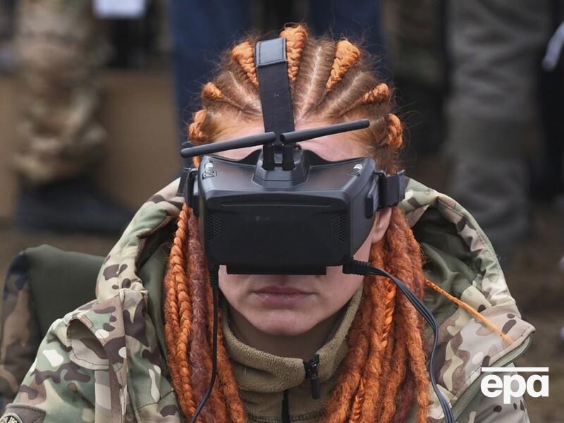 Силы беспилотных систем объявили набор женщин в подразделение «Гарпии»
