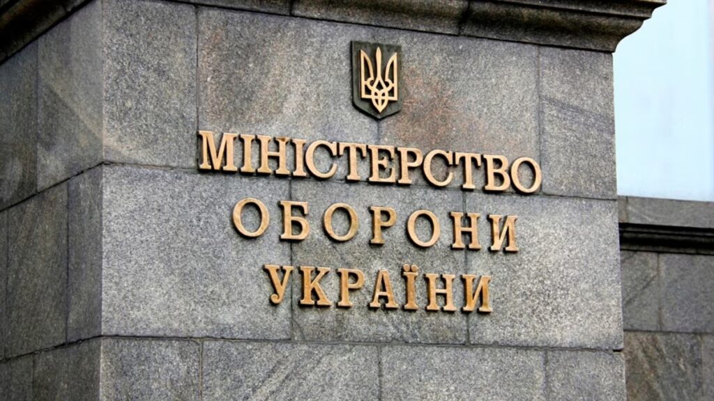В арсеналі ЗСУ стало більше ударних дронів українського виробництва: Міноборони кодифікувало «Батон Оптик» В арсеналі ЗСУ стало більше ударних дронів українського виробництва: Міноборони кодифікувало «Батон Оптик»