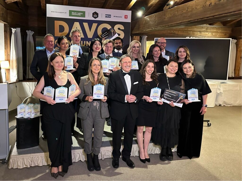 ДТЕК отримав вісім нагород Davos Communications Awards
