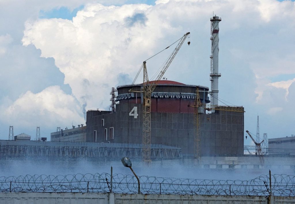 Запорожская АЭС снова под угрозой блэкаута из-за российского удара Запорожская АЭС снова под угрозой блэкаута из-за российского удара