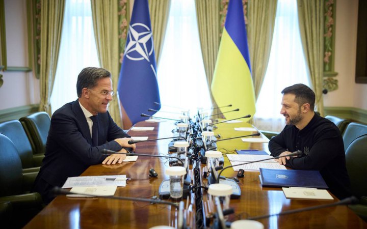 Рютте обсудил с Зеленским дальнейшую поддержку Украины со стороны НАТО Рютте обсудил с Зеленским дальнейшую поддержку Украины со стороны НАТО