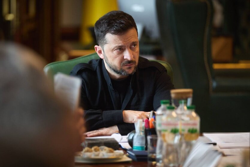 Володимир Зеленський підписав санкції проти російських криптовалютних схем на мільярди доларів Володимир Зеленський підписав санкції проти російських криптовалютних схем на мільярди доларів