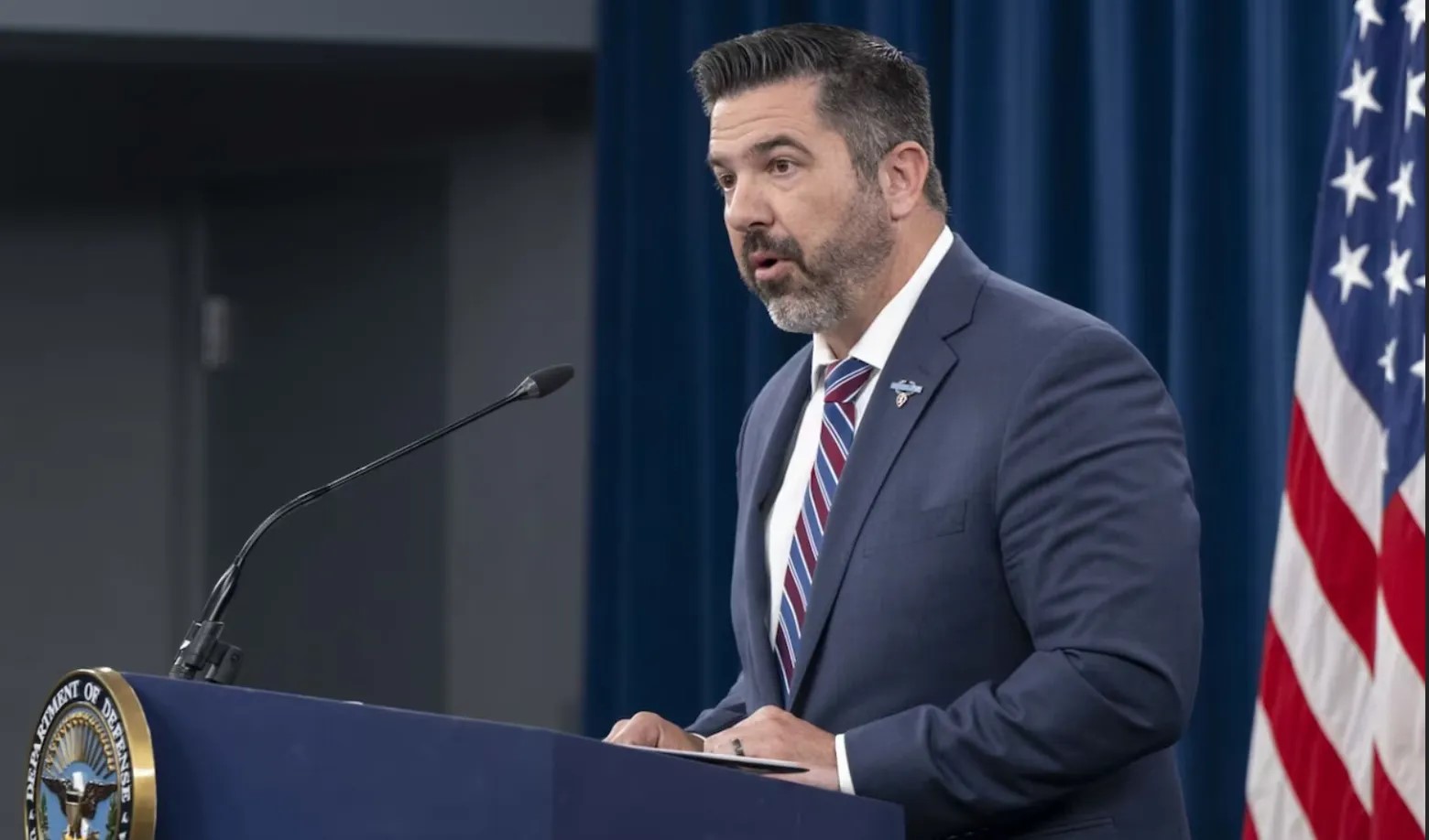 Після заяви Трампа про намір збільшити військову допомогу Україні Пентагон офіційно підтвердив надання Україні додаткових оборонних озброєнь Після заяви Трампа про намір збільшити військову допомогу Україні Пентагон офіційно підтвердив надання Україні додаткових оборонних озброєнь