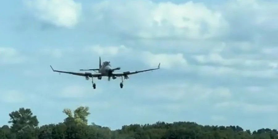 В Україні кукурудзяники переобладнали для знищення дронів, оснастивши їх ракетами Р-73 В Україні кукурудзяники переобладнали для знищення дронів, оснастивши їх ракетами Р-73