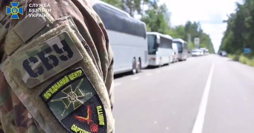 На свободі. Наймолодшому – 26, найстаршому – 65: кого повернула додому Україна На свободі. Наймолодшому – 26, найстаршому – 65: кого повернула додому Україна