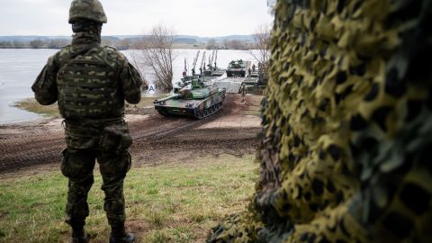 Витрати членів НАТО на оборону в 10 разів перевищать військовий бюджет Росії Витрати членів НАТО на оборону в 10 разів перевищать військовий бюджет Росії