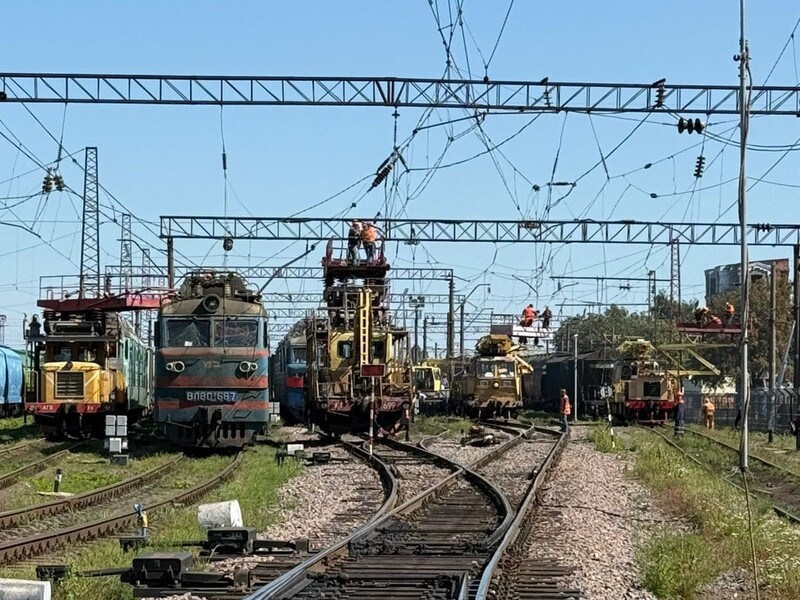 Країна-агресор РФ прицільно атакує українську залізничну інфраструктуру – Кулеба Країна-агресор РФ прицільно атакує українську залізничну інфраструктуру – Кулеба