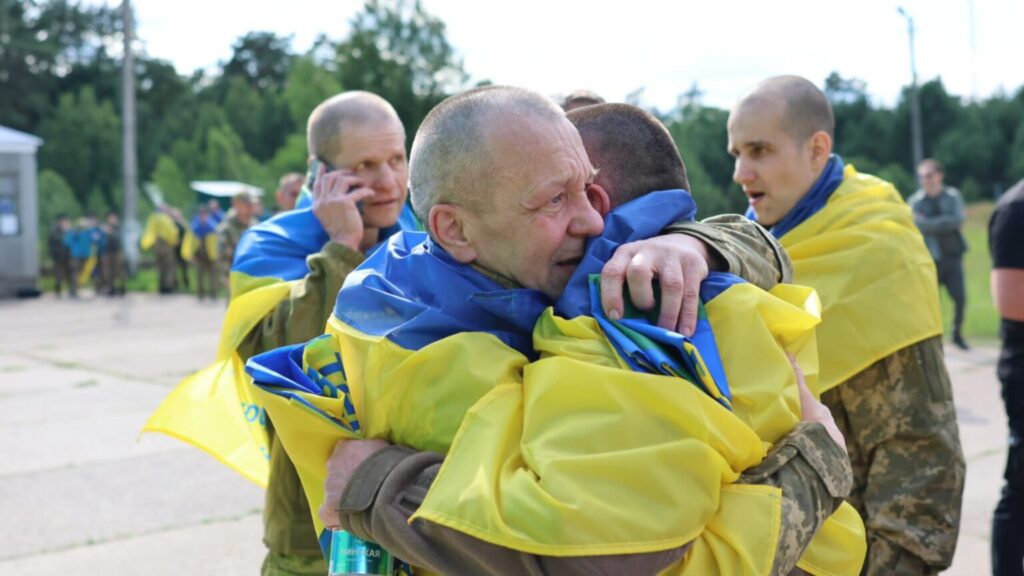 Військові після полону отримуватимуть щомісяця 50 тис. грн на лікування: підписано закон Військові після полону отримуватимуть щомісяця 50 тис. грн на лікування: підписано закон