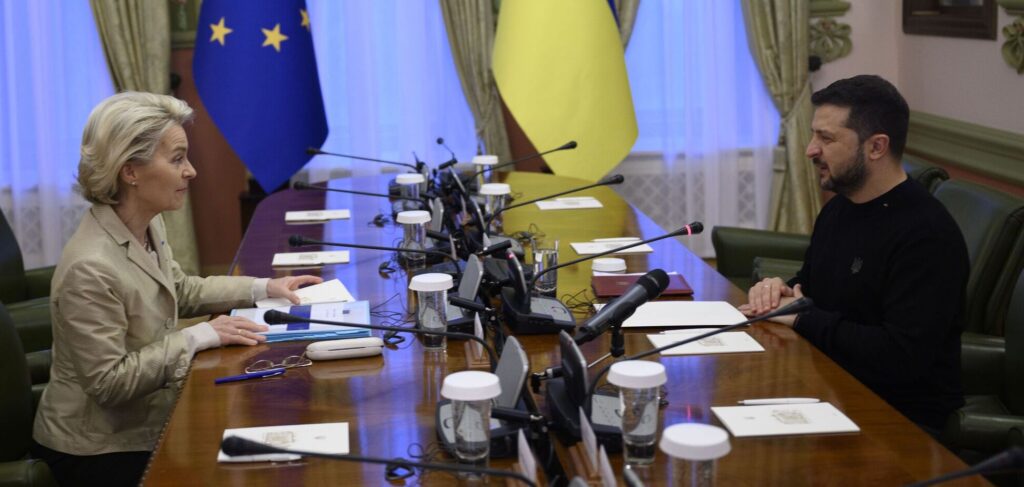 ЄС готує «план Б» для порятунку економіки України: яка є альтернатива замороженим мільярдам РФ ЄС готує «план Б» для порятунку економіки України: яка є альтернатива замороженим мільярдам РФ