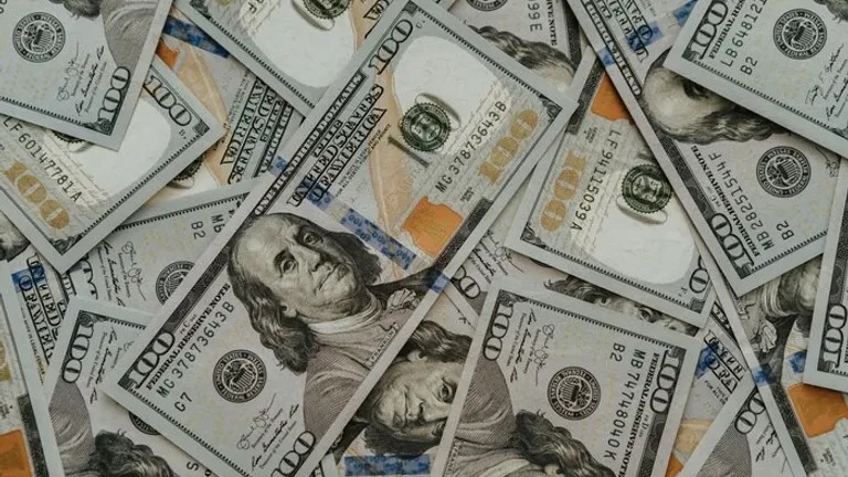Україна вже отримала 90% коштів від доходів із заморожених активів РФ – Мінфін