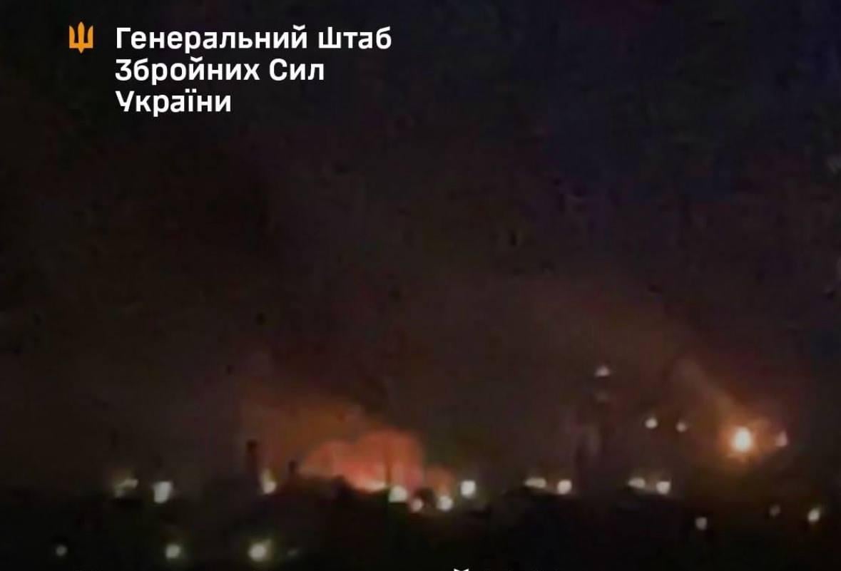 У Генштабі ЗСУ повідомили про ураження Рязанського НПЗ і станції «Небо-У» в Криму У Генштабі ЗСУ повідомили про ураження Рязанського НПЗ і станції «Небо-У» в Криму