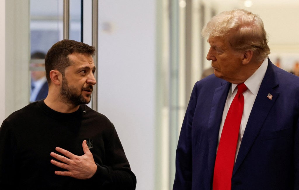 Зеленський подякував США та привітав лідера США Дональда Трампа, першу леді Меланію Трамп, американський народ із Днем подяки:«Щиро вдячні за всю підтримку, яка врятувала так багато життів в Україні» Зеленський подякував США та привітав лідера США Дональда Трампа, першу леді Меланію Трамп, американський народ із Днем подяки:«Щиро вдячні за всю підтримку, яка врятувала так багато життів в Україні»
