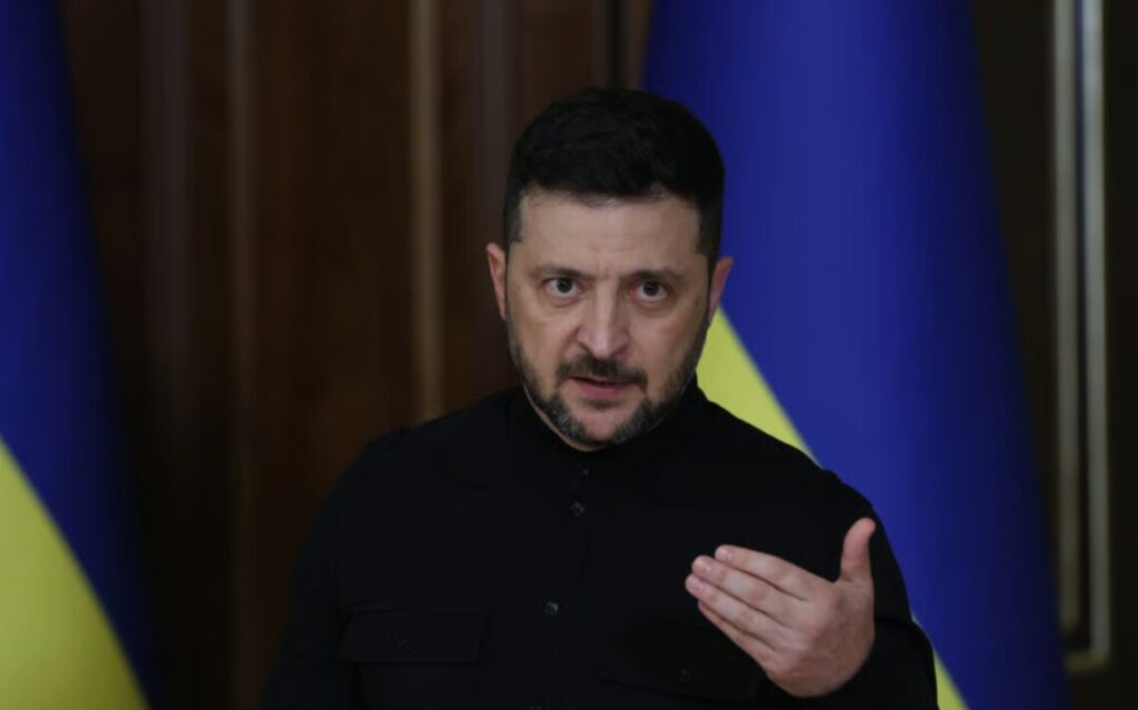 Базовий блок документів про мир готовий: Володимир Зеленський розкрив, з чого складатимуться гарантії безпеки Базовий блок документів про мир готовий: Володимир Зеленський розкрив, з чого складатимуться гарантії безпеки