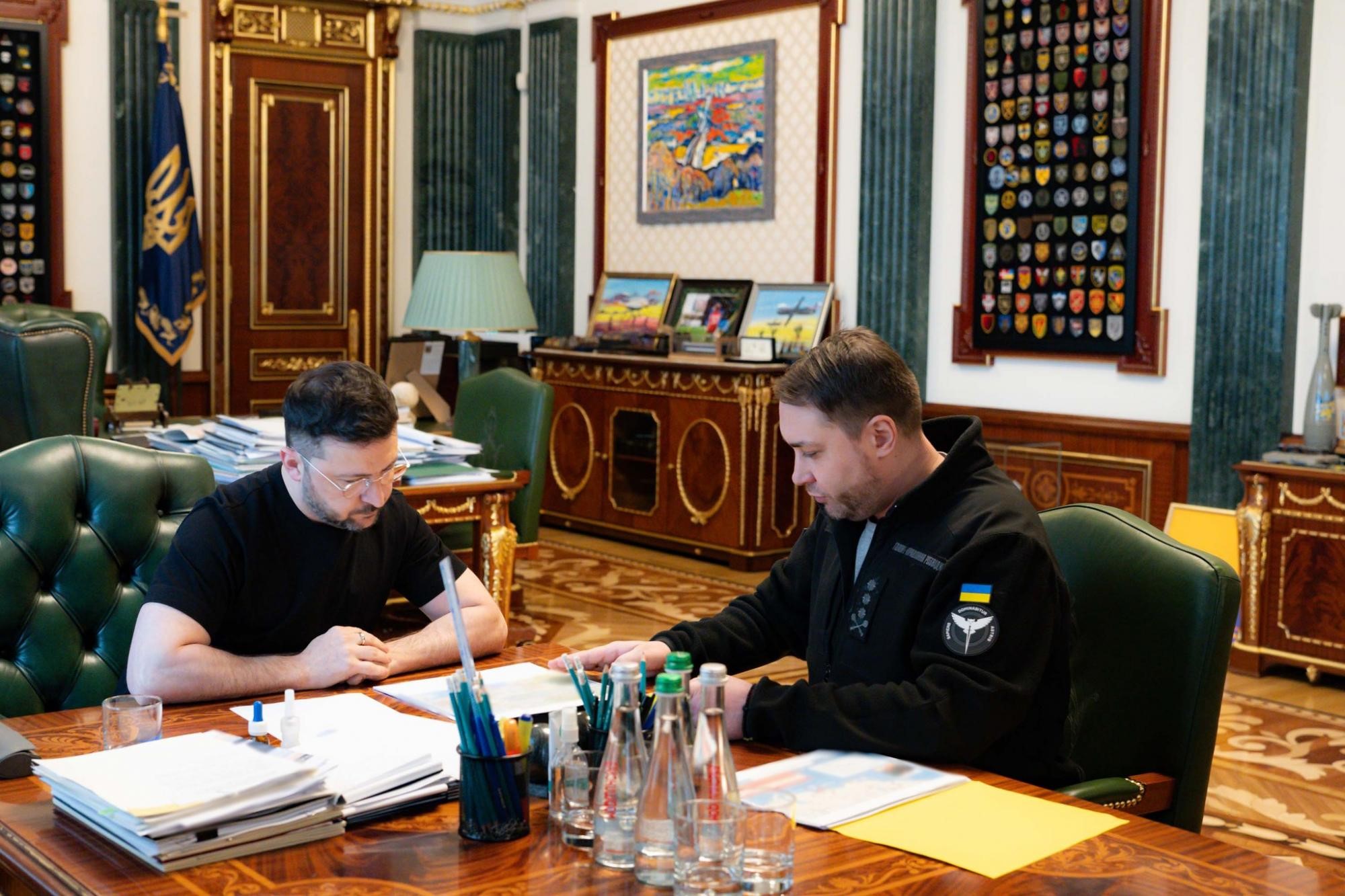 Зеленський запропонував Буданову очолити Офіс президента Зеленський запропонував Буданову очолити Офіс президента