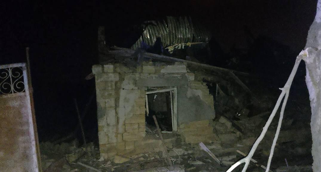 РФ атакувала Україну БПЛА: в Одесі є постраждалі, у Києві виникла пожежа, на Чернігівщині знеструмлена низка населених пунктів РФ атакувала Україну БПЛА: в Одесі є постраждалі, у Києві виникла пожежа, на Чернігівщині знеструмлена низка населених пунктів