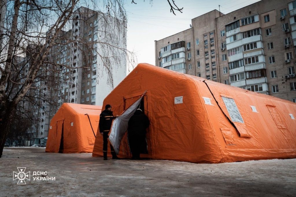 В Киеве, Броварах и Борисполе круглосуточно работают мобильные Пункты несокрушимости ГСЧС В Киеве, Броварах и Борисполе круглосуточно работают мобильные Пункты несокрушимости ГСЧС