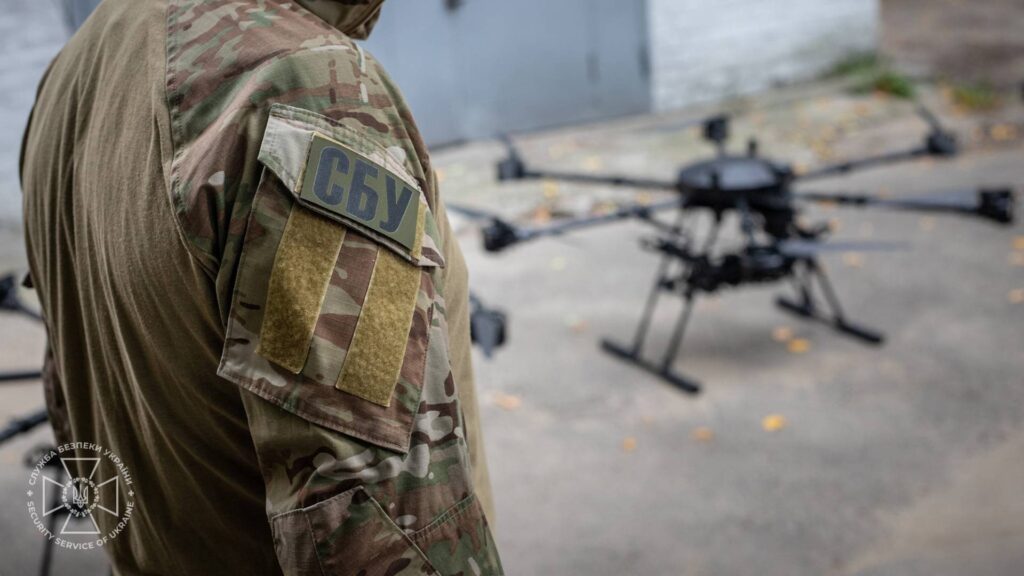 «Альфа» СБУ: за рік знищено 15 ворожих літаків на п’яти аеродромах РФ, збитки – $1 млрд «Альфа» СБУ: за рік знищено 15 ворожих літаків на п’яти аеродромах РФ, збитки – $1 млрд