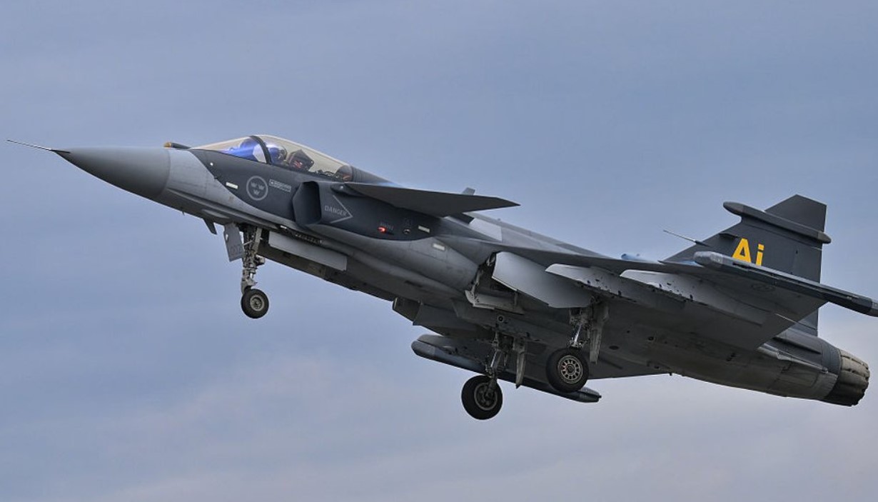 Потужніші за F-16: Україна може отримати винищувачі «Грифон» з ракетами «Метеор» Потужніші за F-16: Україна може отримати винищувачі «Грифон» з ракетами «Метеор»