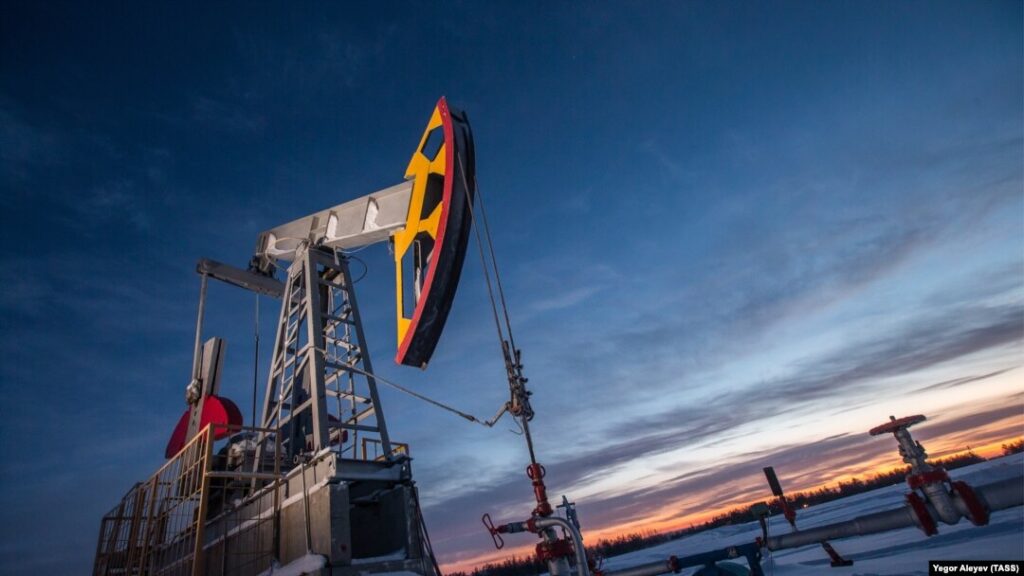 Через ескалацію на Близькому Сході нафта РФ стала найбільш затребуваною – WSJ