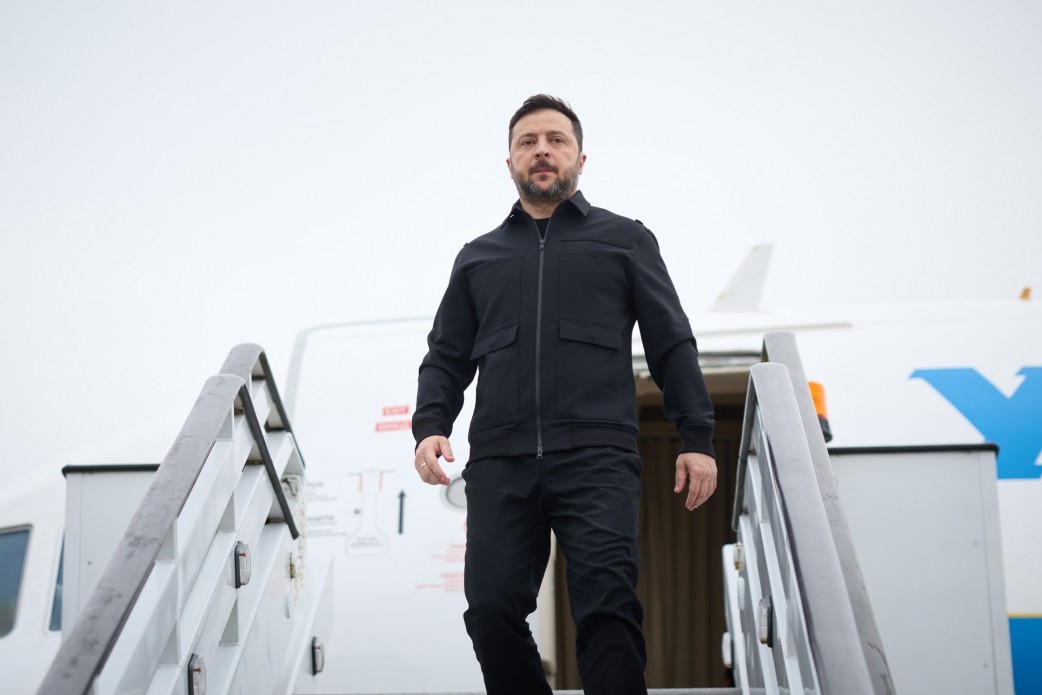Zelensky began a visit to Spain, where he has meetings with the prime minister and the king