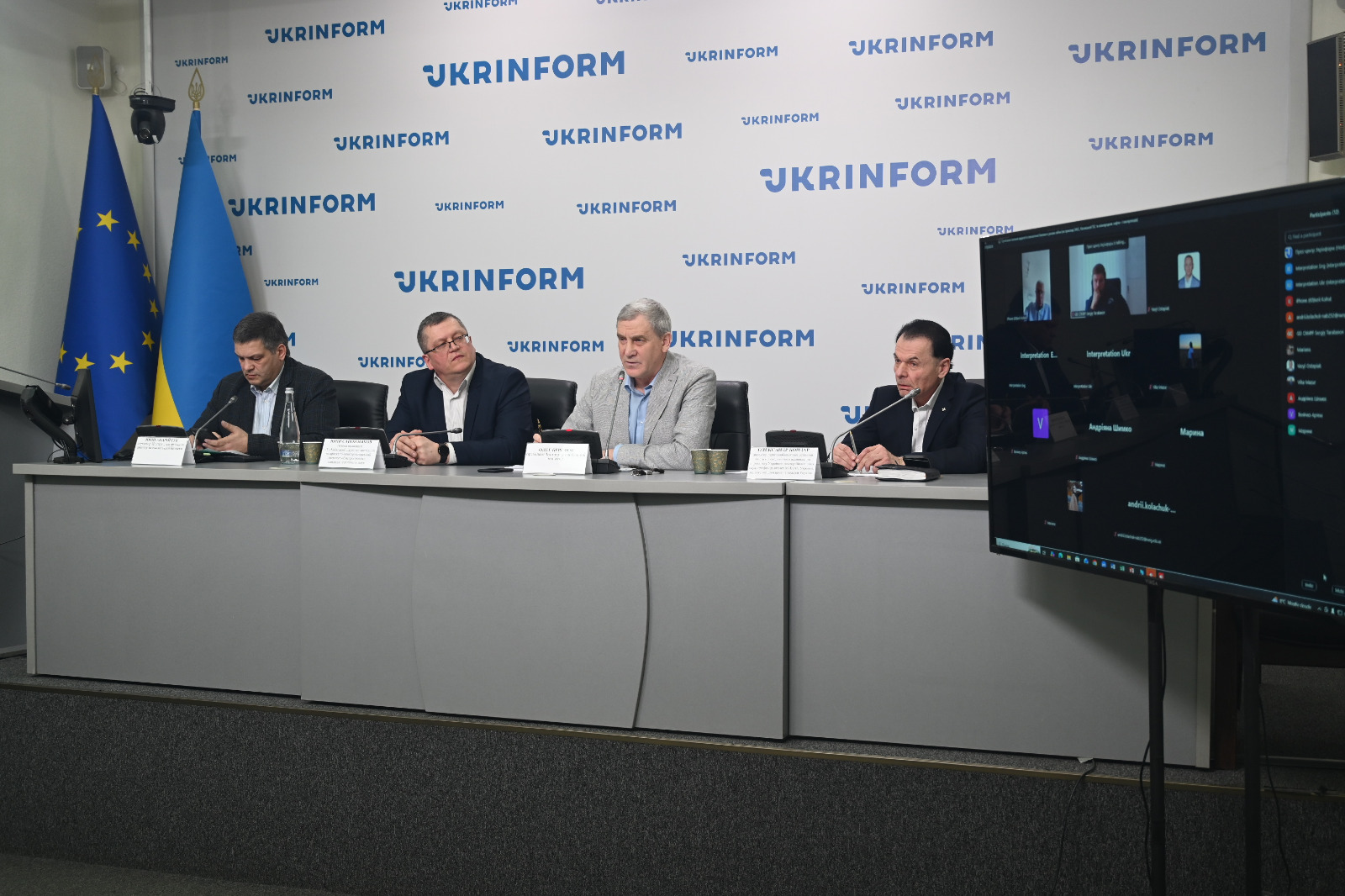 Чотири роки ядерного шантажу: експерти б’ють на сполох через загрози на ЗАЕС, у Чорнобилі та шкоду довкіллю України Чотири роки ядерного шантажу: експерти б’ють на сполох через загрози на ЗАЕС, у Чорнобилі та шкоду довкіллю України
