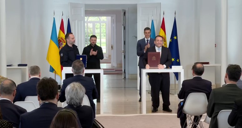 Україна та Іспанія підписали низку двосторонніх угод (ВІДЕО)