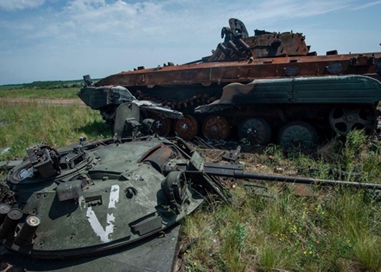 Загальні бойові втрати РФ від початку війни – близько 1 297 670 осіб (+970 за добу), 11 826 танків, 39 110 артсистем, 24 324 ББМ – Генштаб ЗСУ