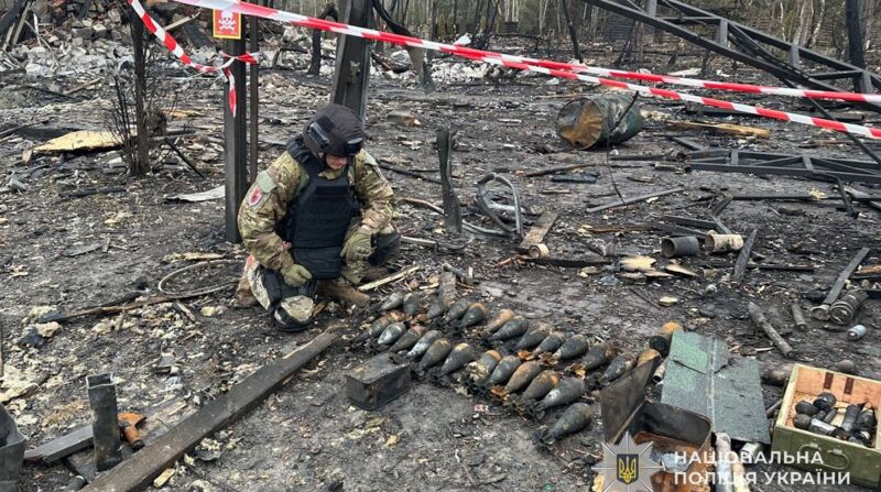 Цифра дня: 1061541 вибухонебезпечний предмет знешкодили Сили оборони України
