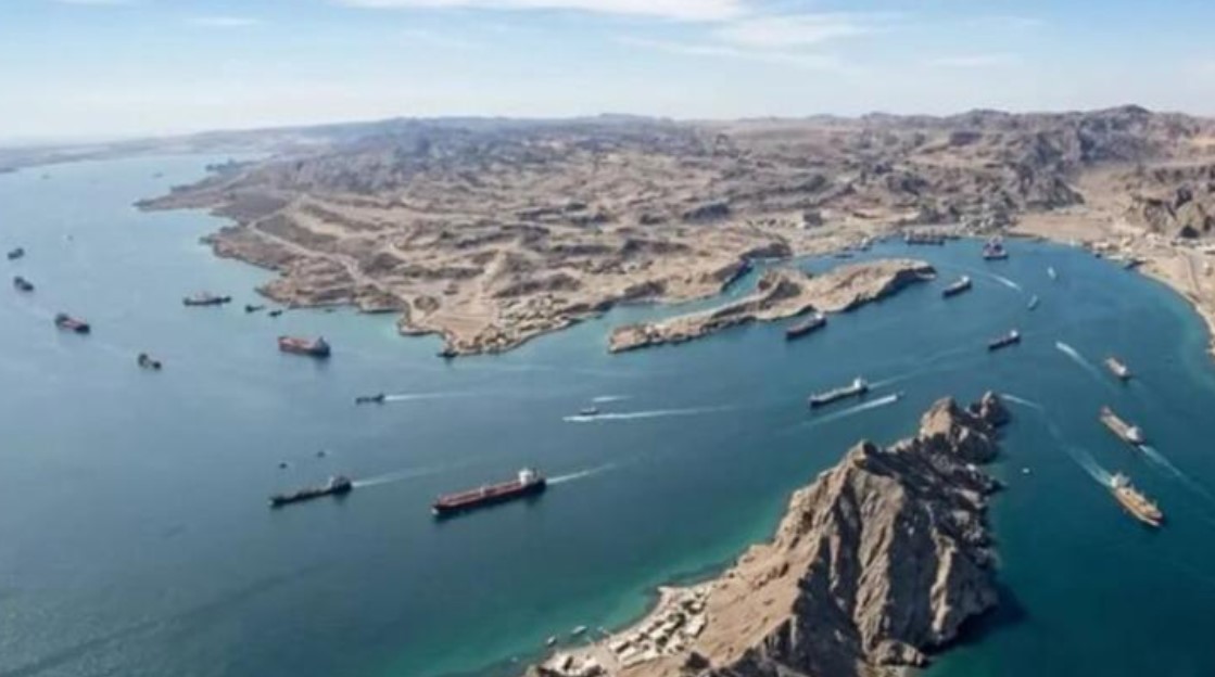 КВІР оголосив про закриття Ормузької протоки КВІР оголосив про закриття Ормузької протоки