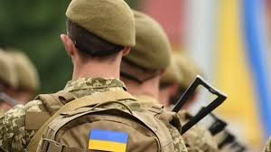 Уряд дозволив заступникам міністра оборони погоджувати виїзд військових за кордон