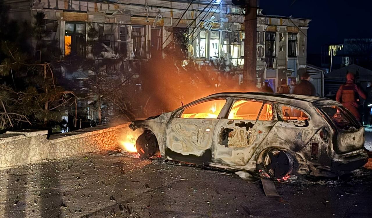 Россияне атаковали Одессу, Запорожье, Харьков и Черниговщину — есть травмированные и погибшие Россияне атаковали Одессу, Запорожье, Харьков и Черниговщину — есть травмированные и погибшие