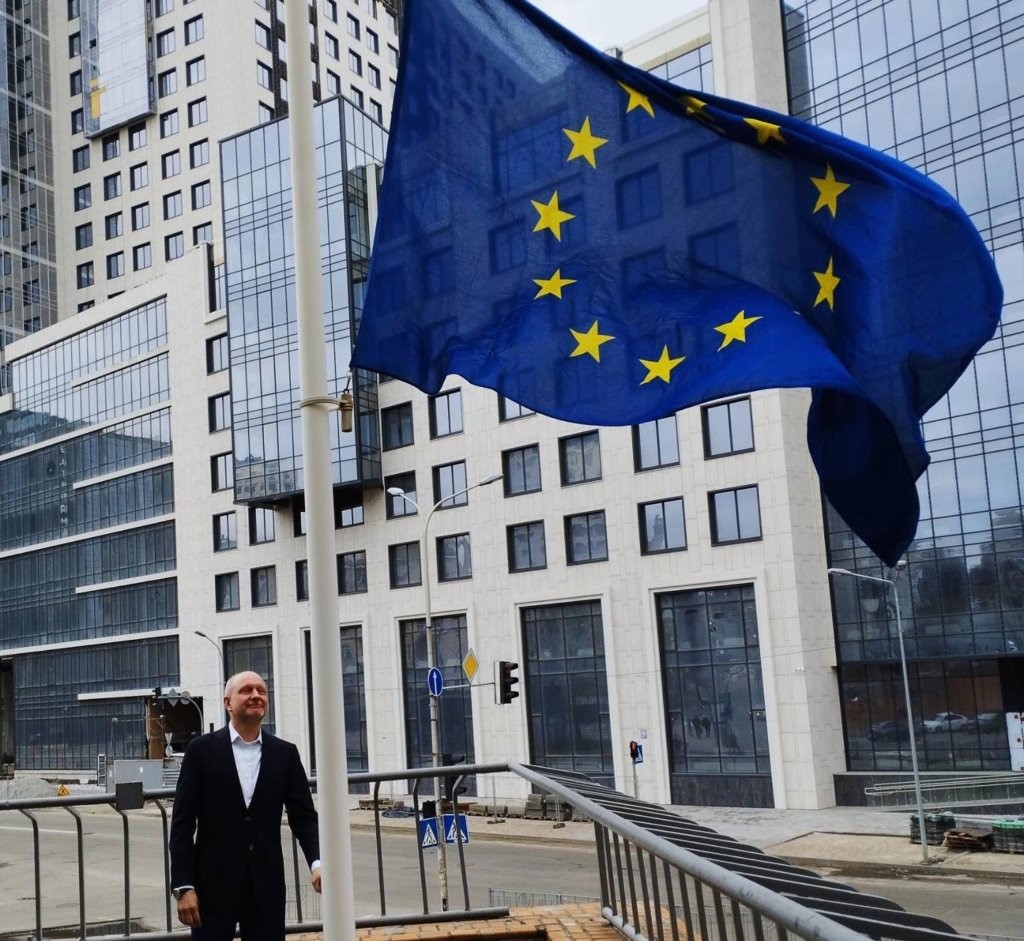 Кредит на 90 млрд євро: ЄС може висунути Україні жорстку умову щодо реформ