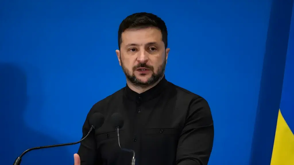 Ракети для Patriot, вибухи у Вишневому і «вікно можливостей» для закінчення війни. Головне зі спілкування Зеленського з журналістами Ракети для Patriot, вибухи у Вишневому і «вікно можливостей» для закінчення війни. Головне зі спілкування Зеленського з журналістами