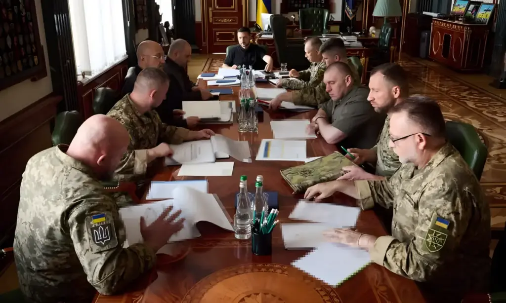 «Подталкиваем Россию к дипломатии»: Зеленский провел совещание по дипстрайкам «Подталкиваем Россию к дипломатии»: Зеленский провел совещание по дипстрайкам