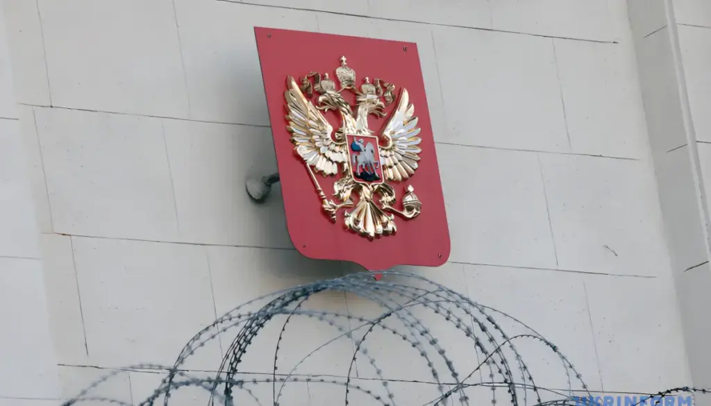 Ukraine imposes sanctions on ships, companies and Russians involved in the theft of Ukrainian grain