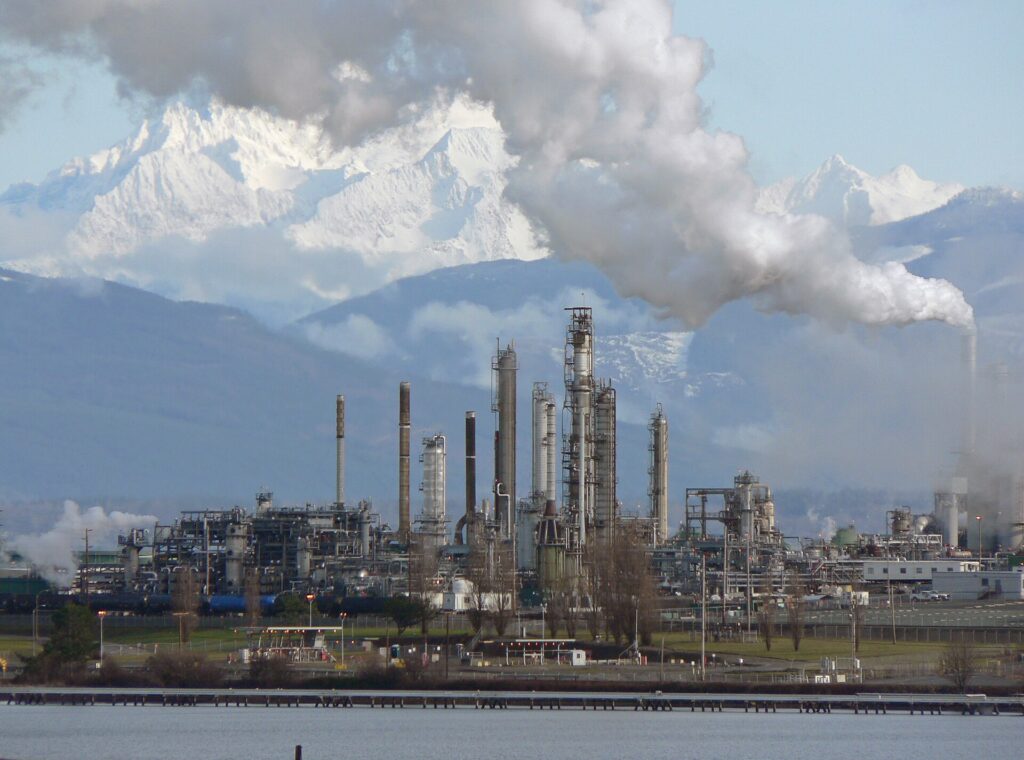 Novokuybyshevsk oil refinery; Ozon warehouse; Samara region fire