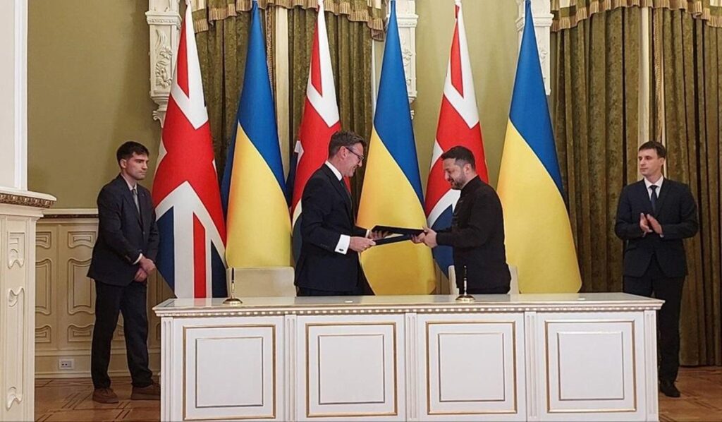 Украина и Британия будут совместно развивать военные технологии на основе ИИ — страны подписали соглашение