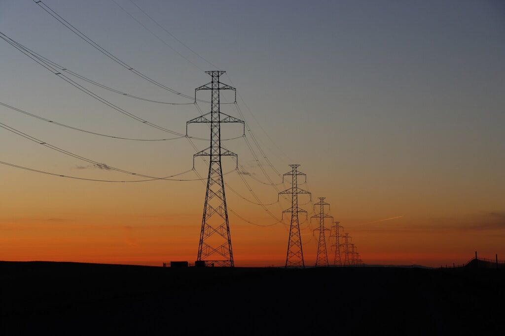 Electricity consumption in Ukraine drops by 4.7% due to cooler weather