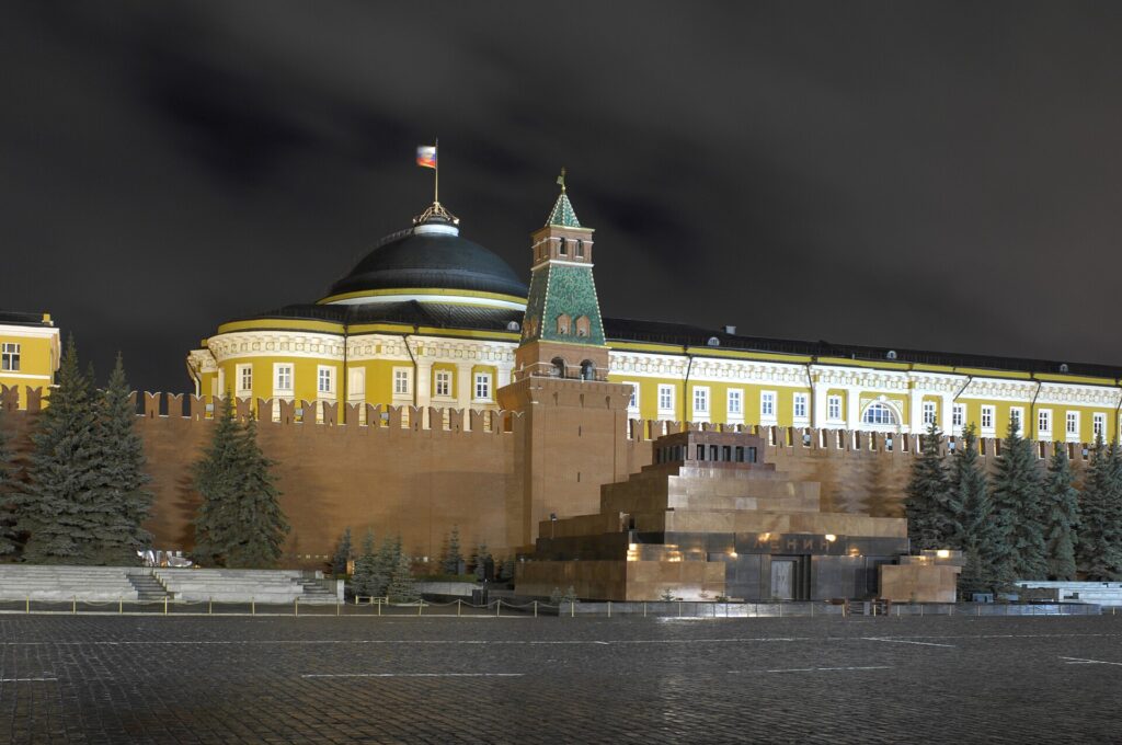 Рф провела испытания межконтинентальной баллистической ракеты