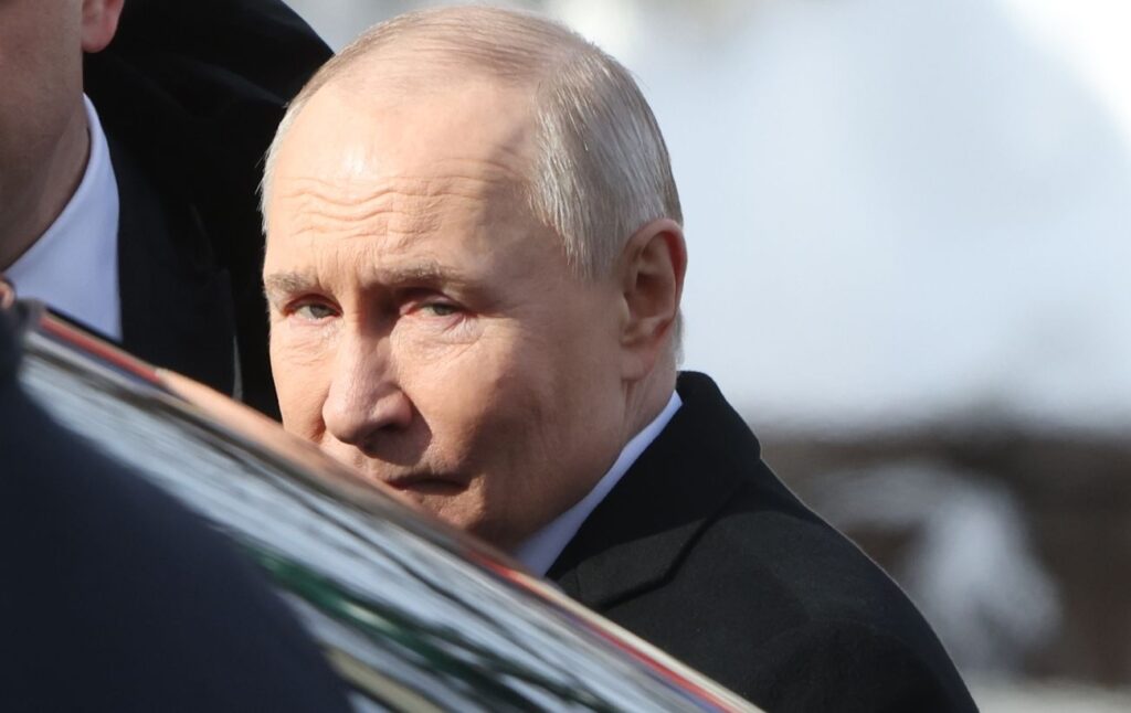 Vladimir Putin invents Arctic story to justify the war against Ukraine